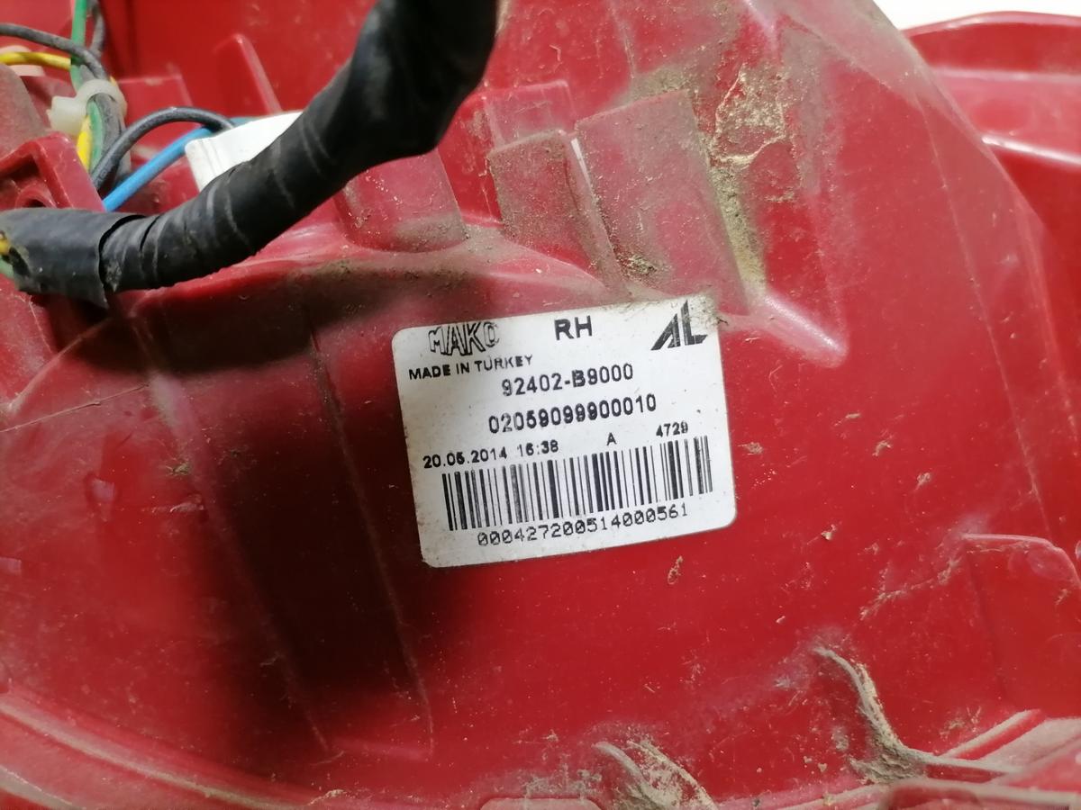 Hyundai I10 2 original R&uuml;cklicht R&uuml;ckleuchte Schlussleuchte rechts Bj.2014
